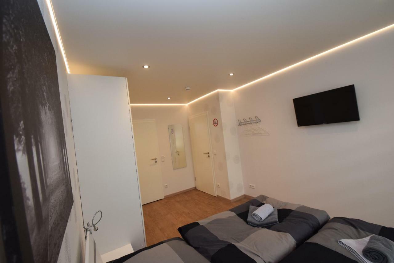 Ferienzimmer Saarlouis Esterno foto