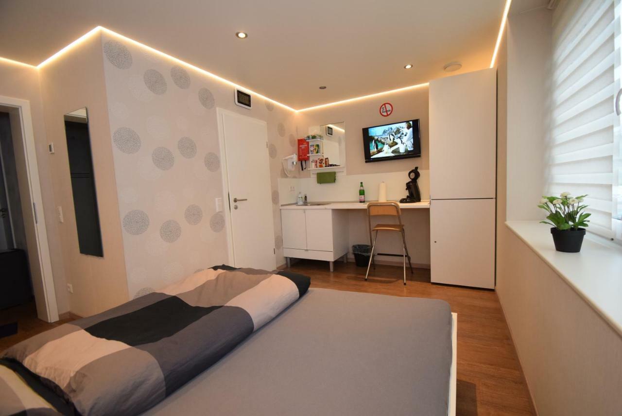Ferienzimmer Saarlouis Esterno foto